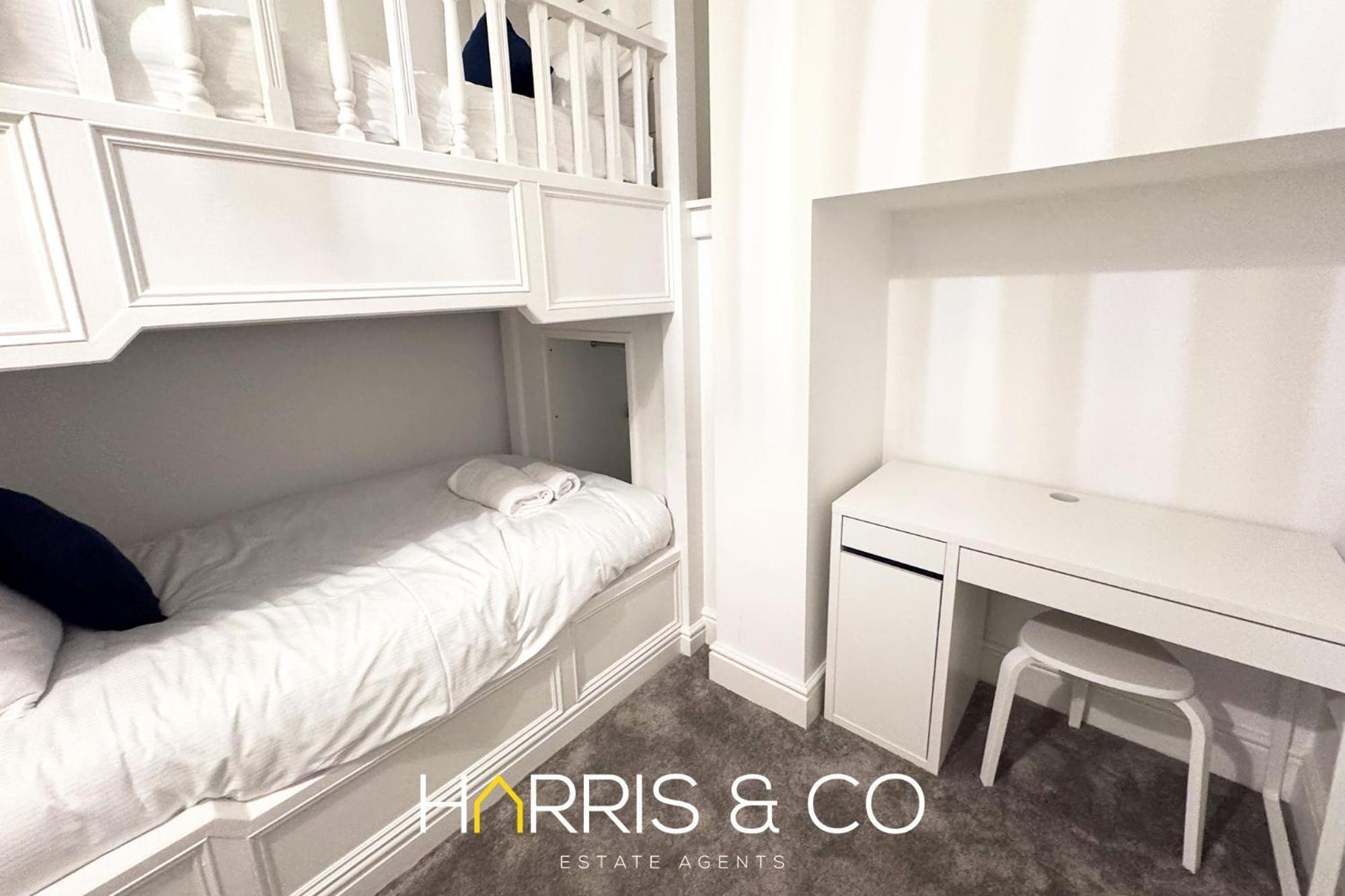 New Sandpiper Apartments Fleetwood Ngoại thất bức ảnh
