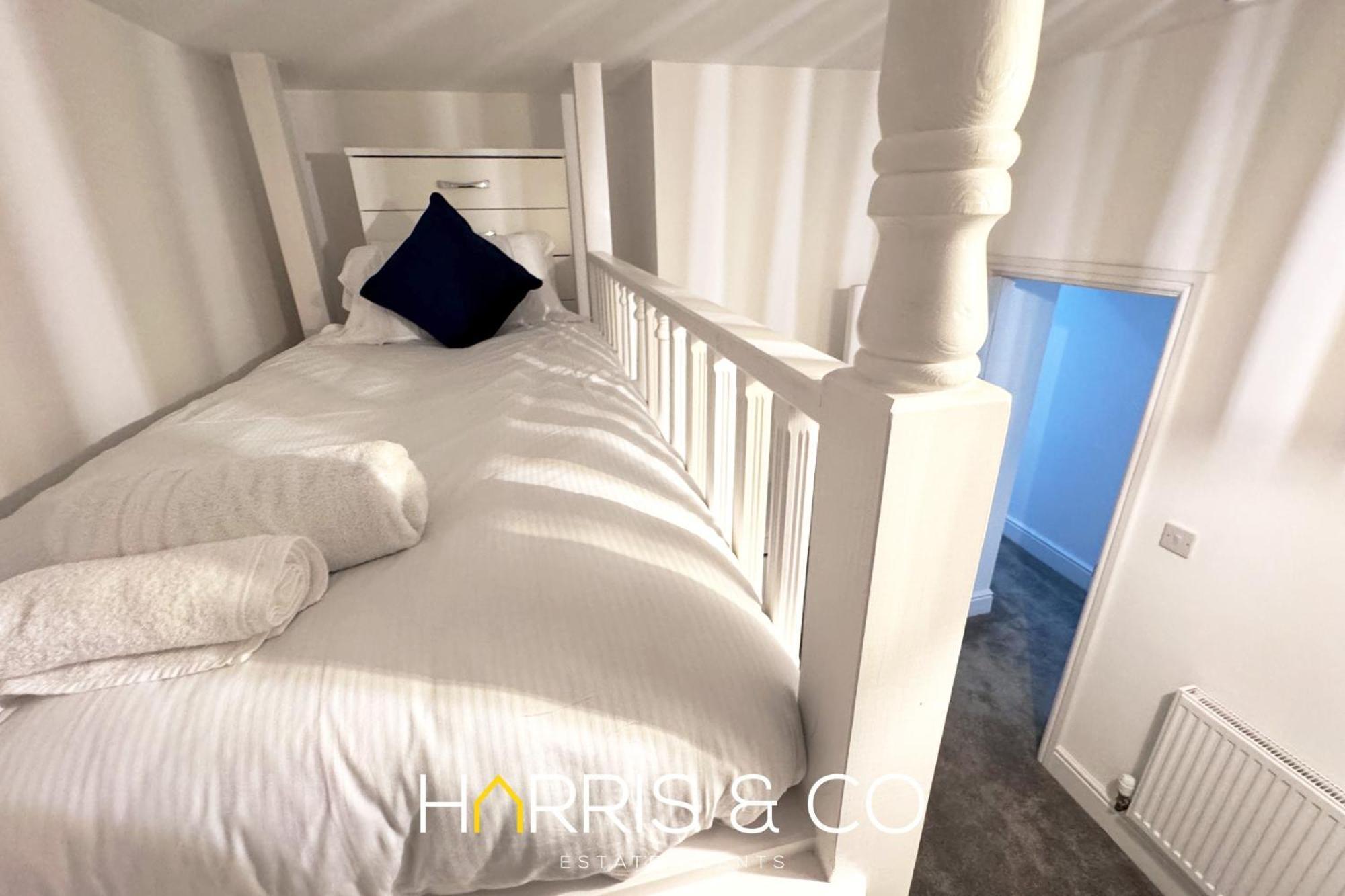 New Sandpiper Apartments Fleetwood Ngoại thất bức ảnh